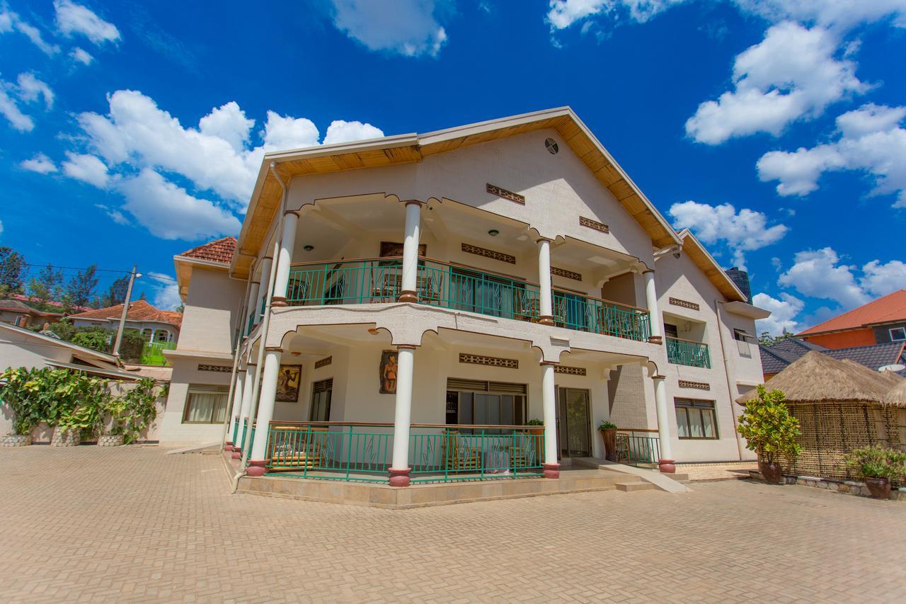 Auberge Saint Jean Leopold Kigali Luaran gambar